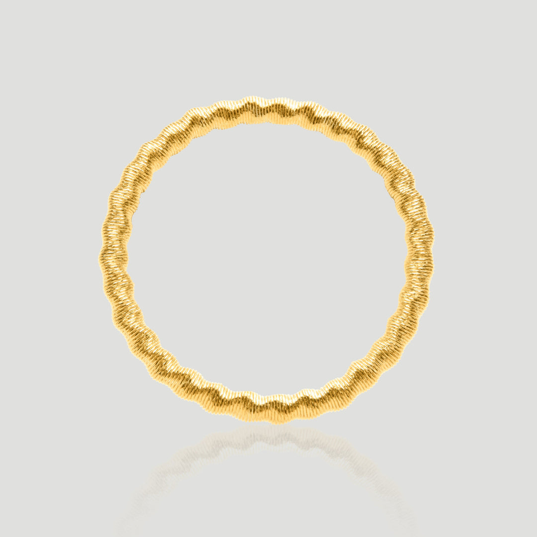 Golden Thread Shine Bangle